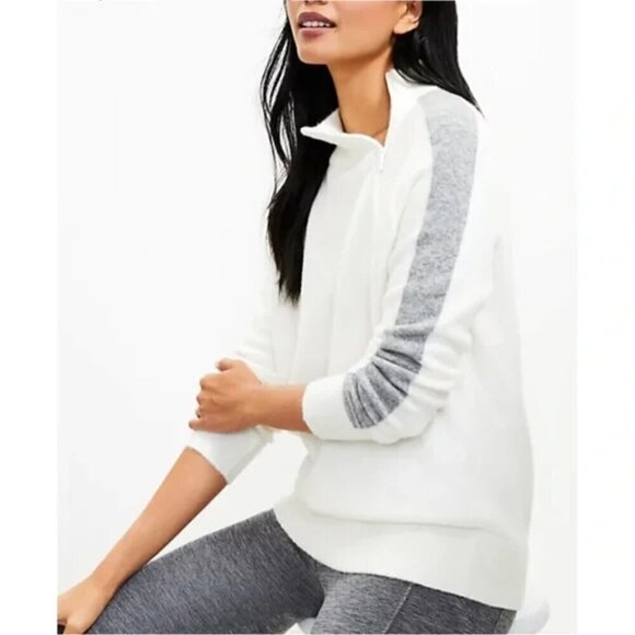 Lou & Grey Mock Neck Wool Cream Grey Stripe Ski Style Zipper Sweater Size M - Picture 1 of 6